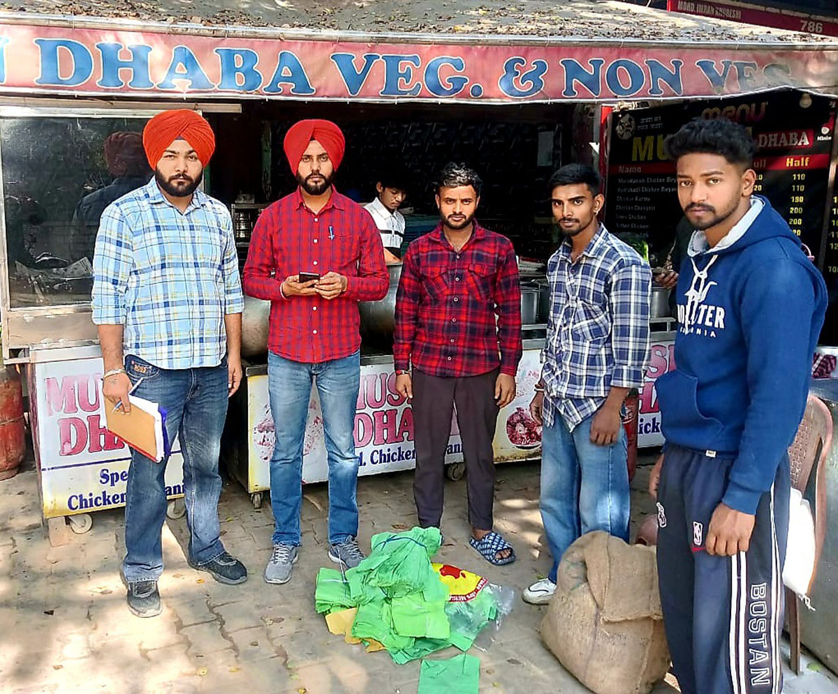 Kharar Council continues checking campaign to prevent single use plastic